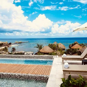 Singular Joy Downtown Residences 3* Playa del Carmen